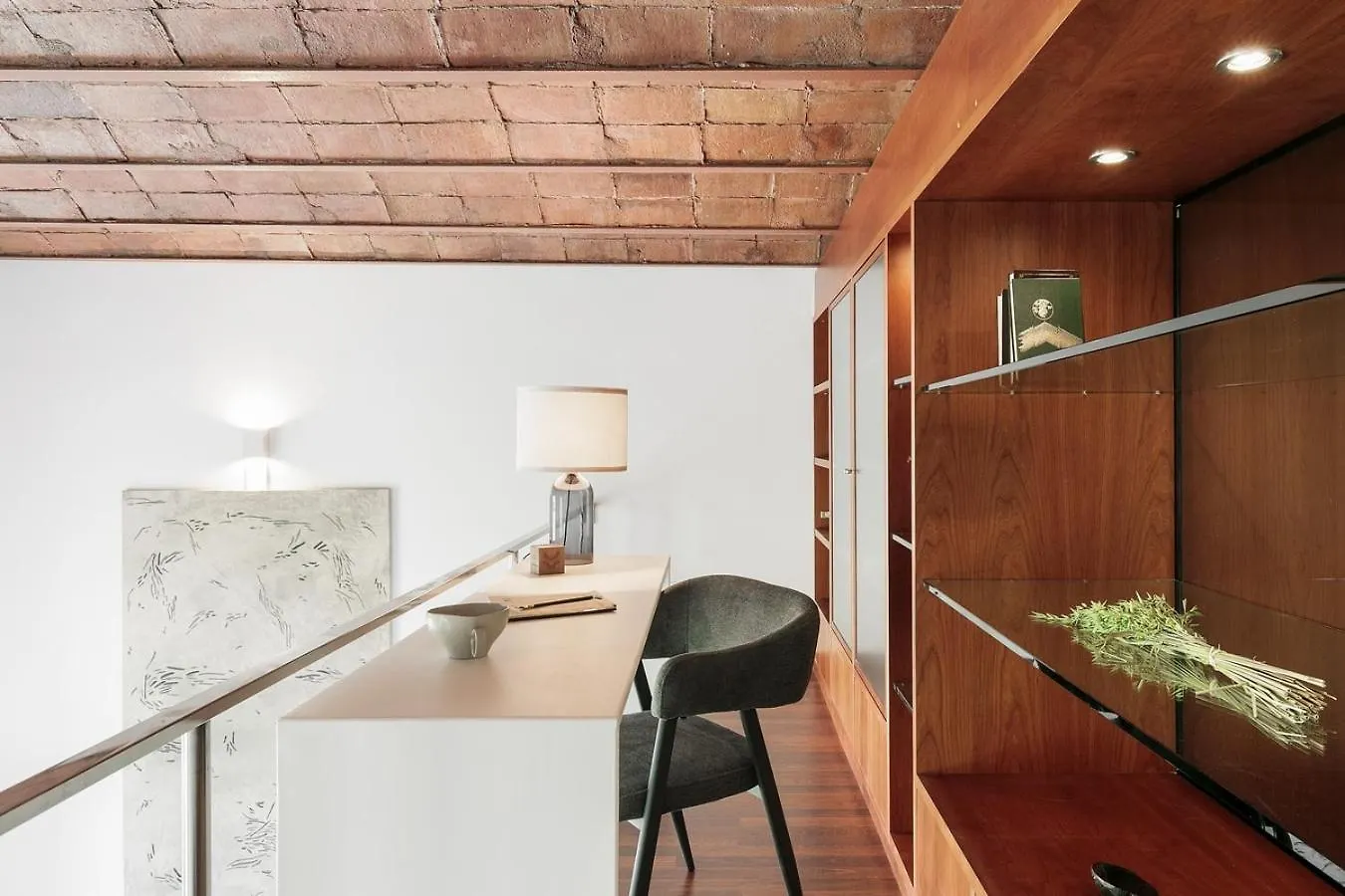 Lejlighed Agerola - 2 Bedrooms In Eixample Dreta Barcelona Spanien
