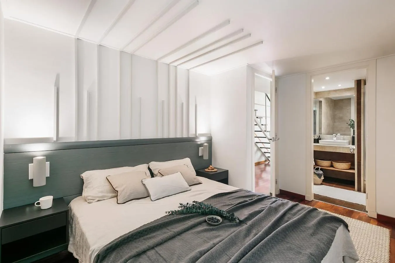 Agerola - 2 Bedrooms In Eixample Dreta Barcelona